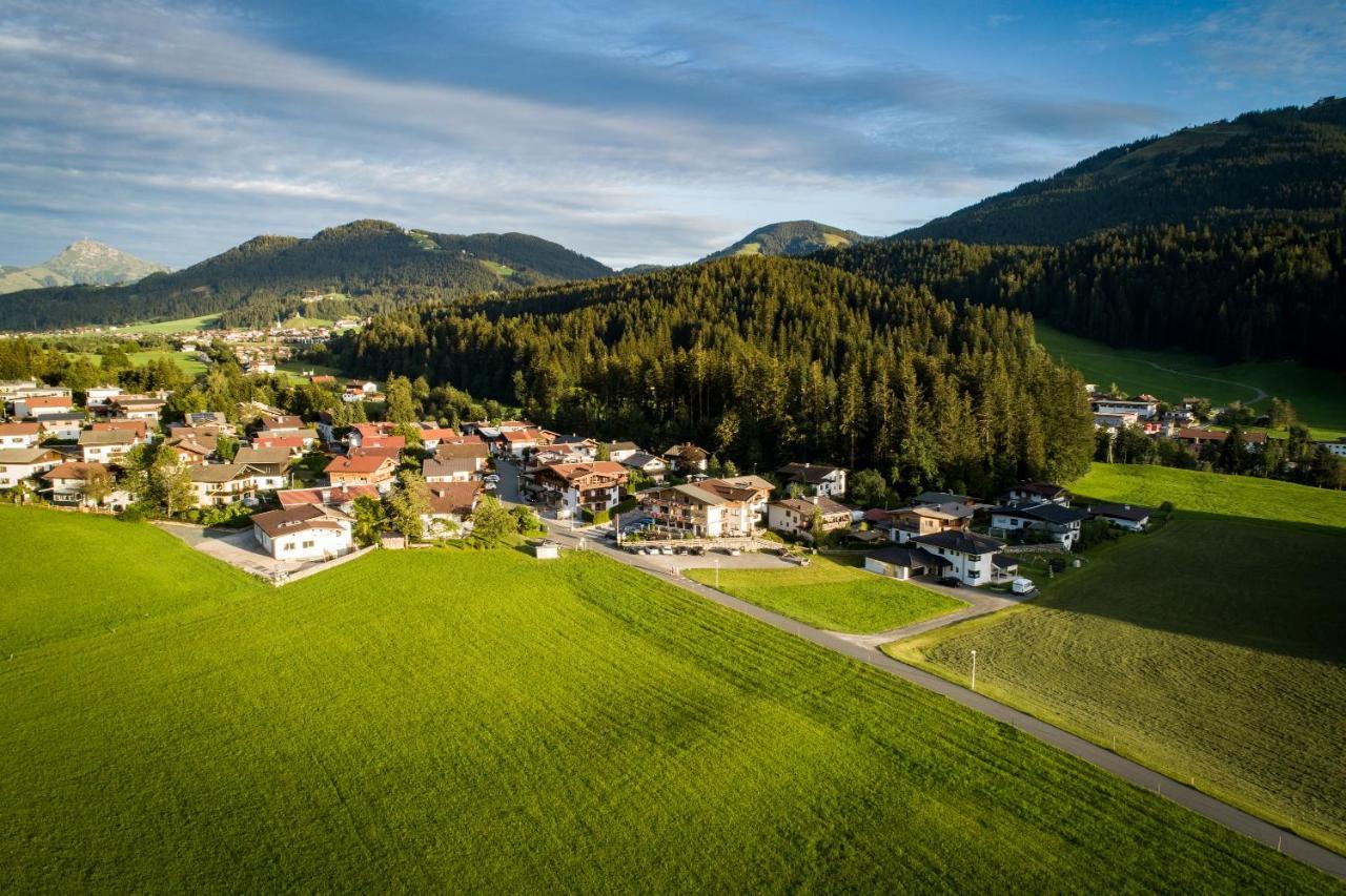 Landhotel Foehrenhof Ellmau Exterior photo