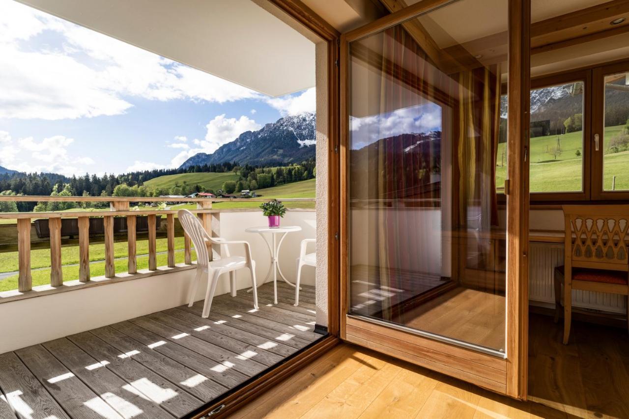 Landhotel Foehrenhof Ellmau Exterior photo