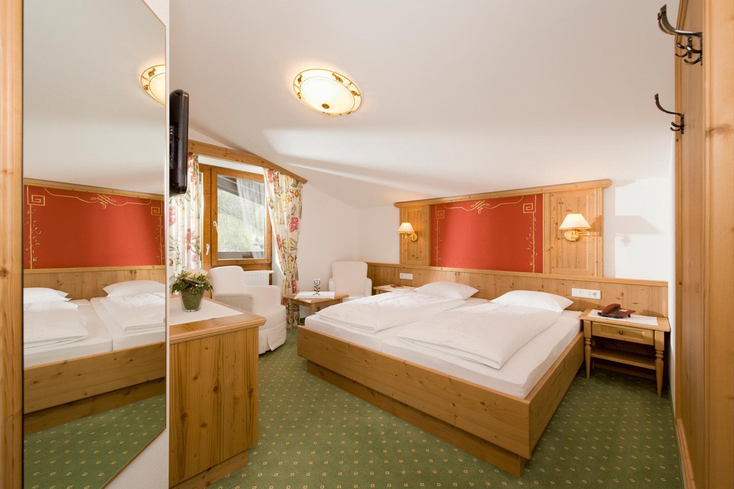 Landhotel Foehrenhof Ellmau Exterior photo