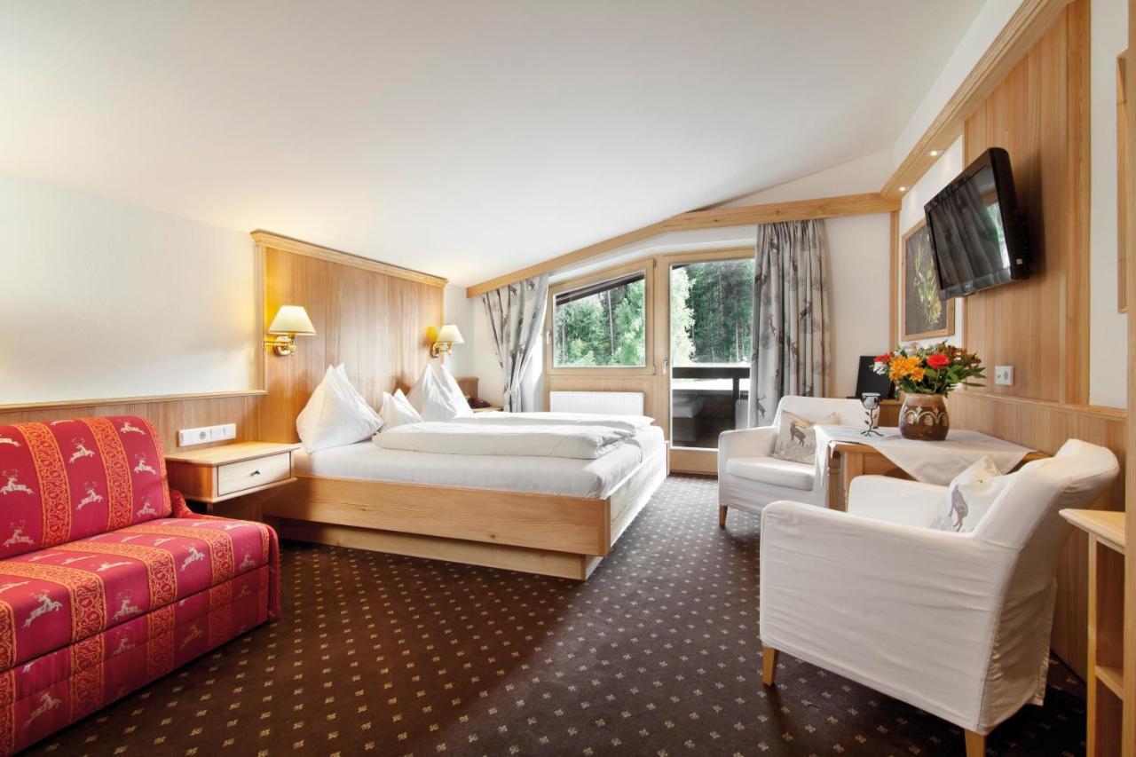 Landhotel Foehrenhof Ellmau Exterior photo